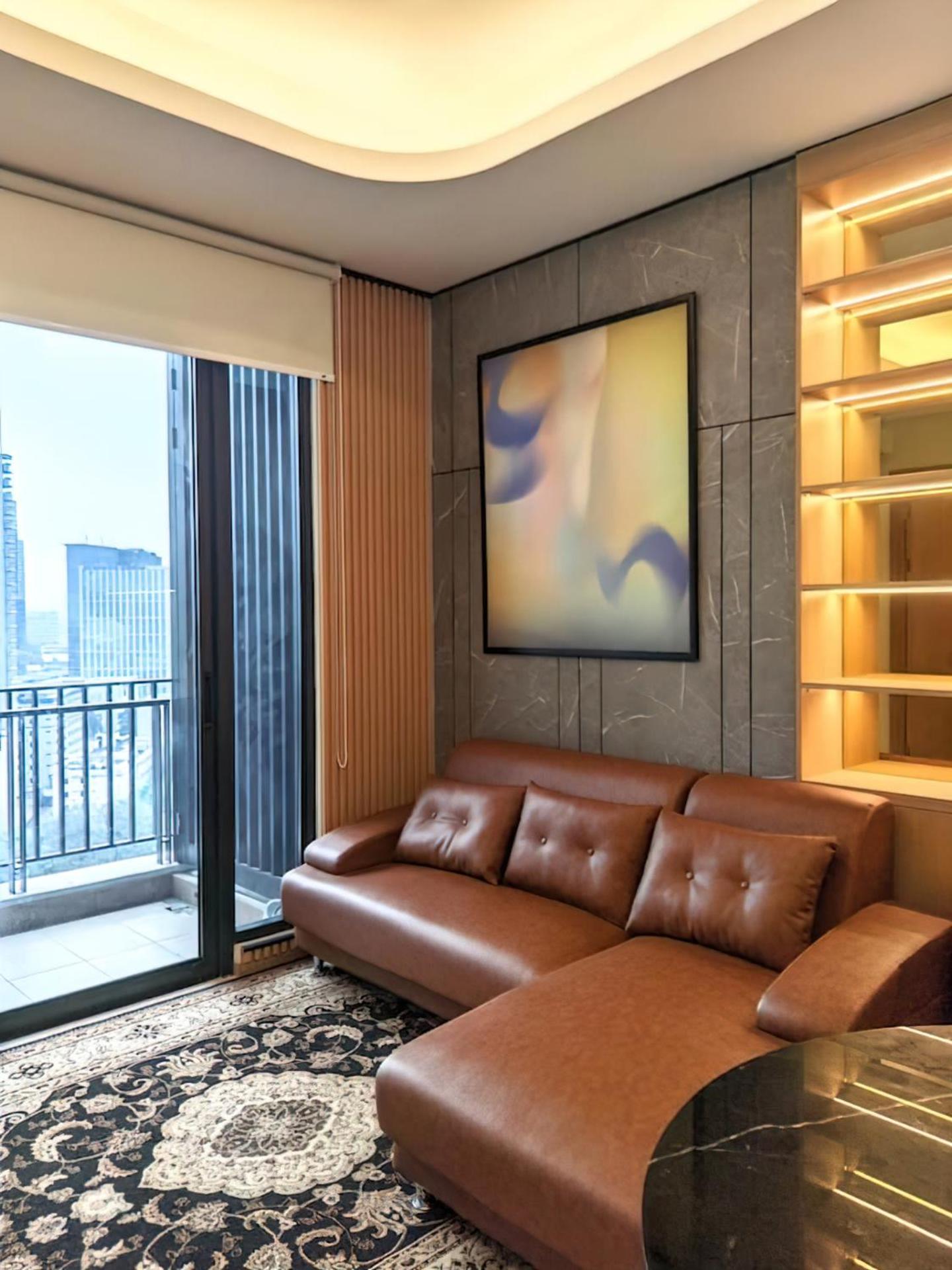 Samara By Emily In Apartemen